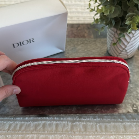 BNIB Dior Pouch - Picture 5 of 16